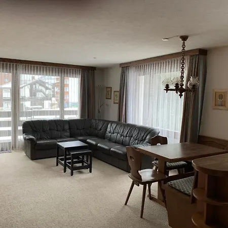 Apartment Kontiki *